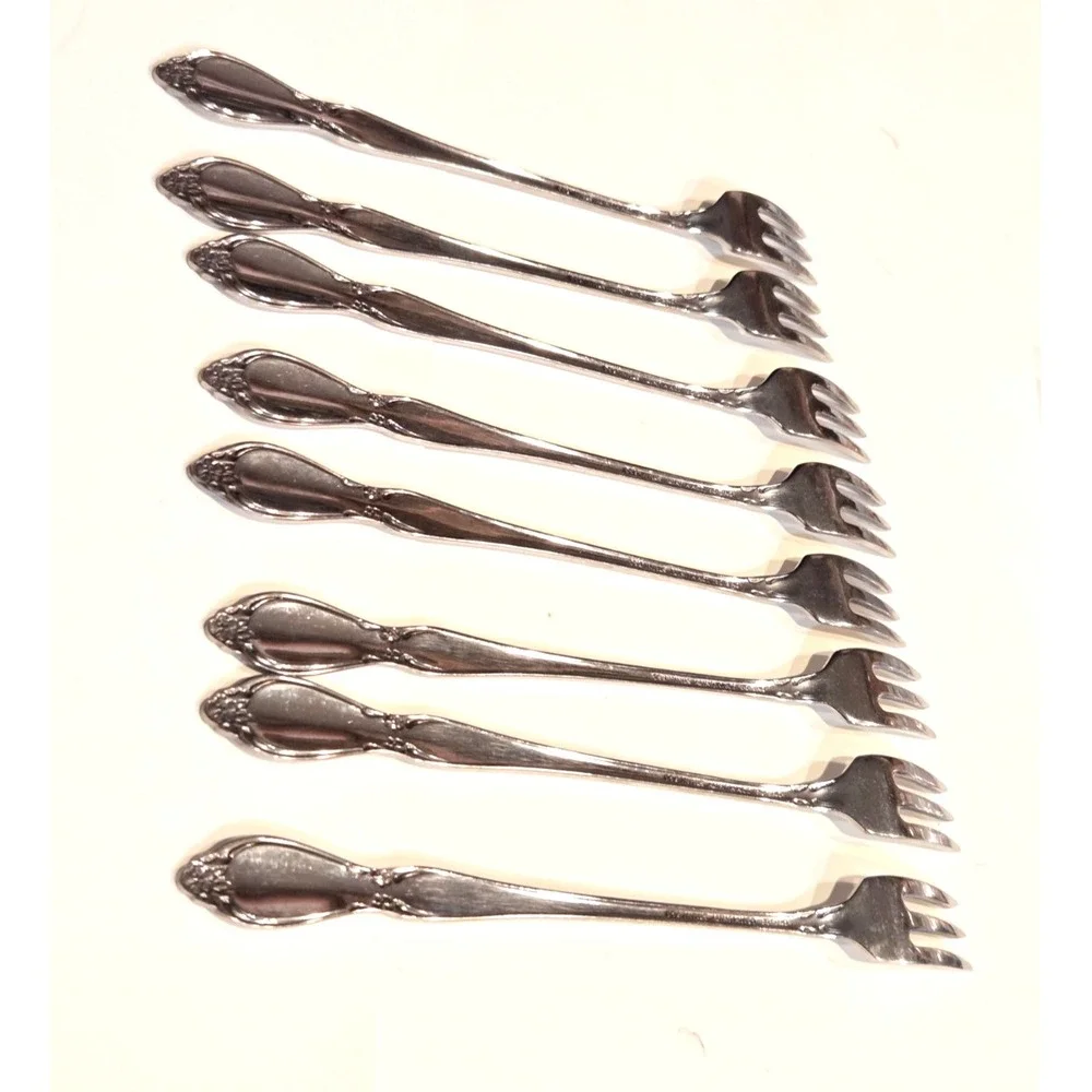 Lot Of 8 Oneida Community CHATELAINE Stainless Cocktail/Seafood Forks Flatware